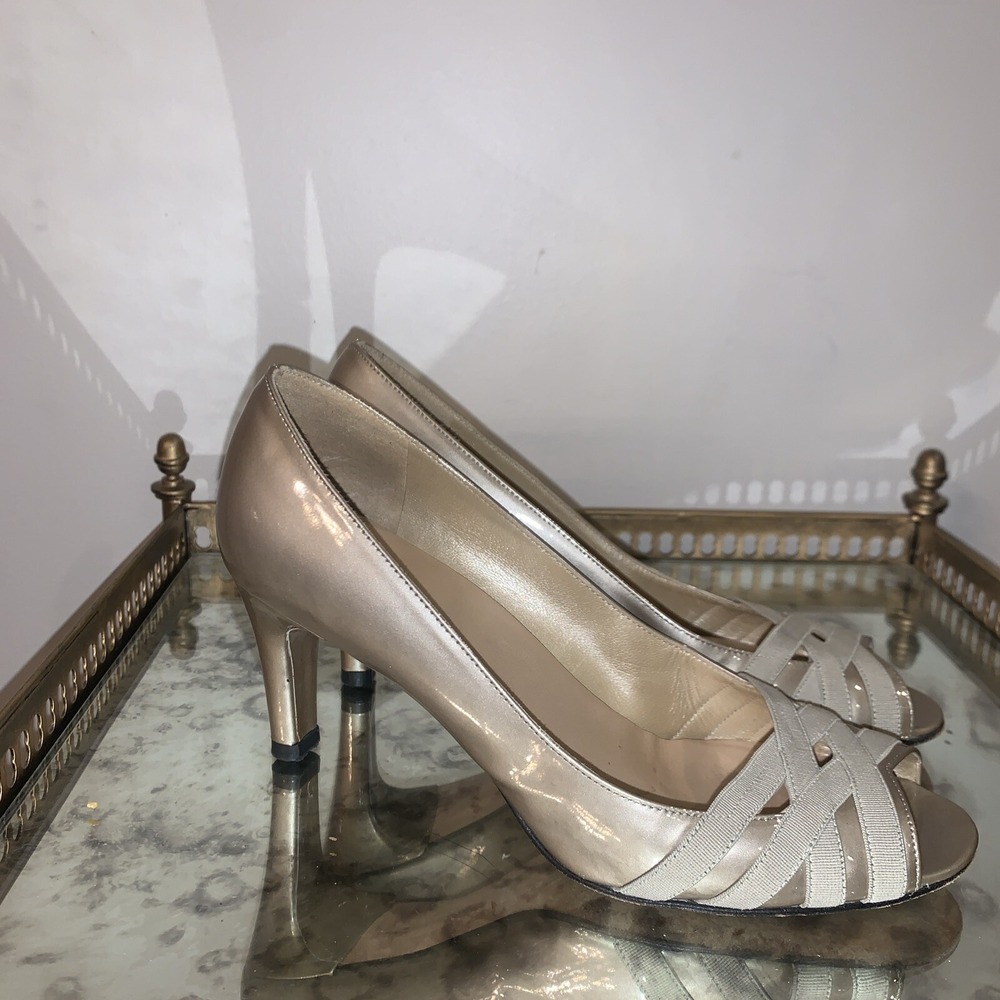 Stuart Weitzman Womens Shoes US 7.5 Gold Cross Cross Open Toe Pump Heels